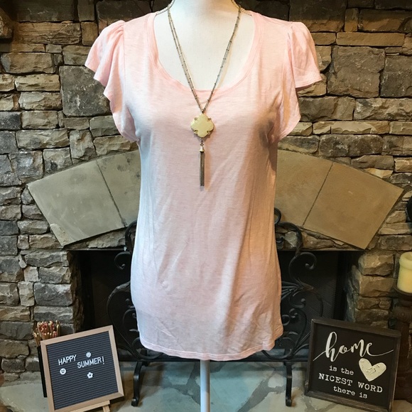 Old Navy Tops - NWT Old Navy Flutter Sleeve Top Size Medium